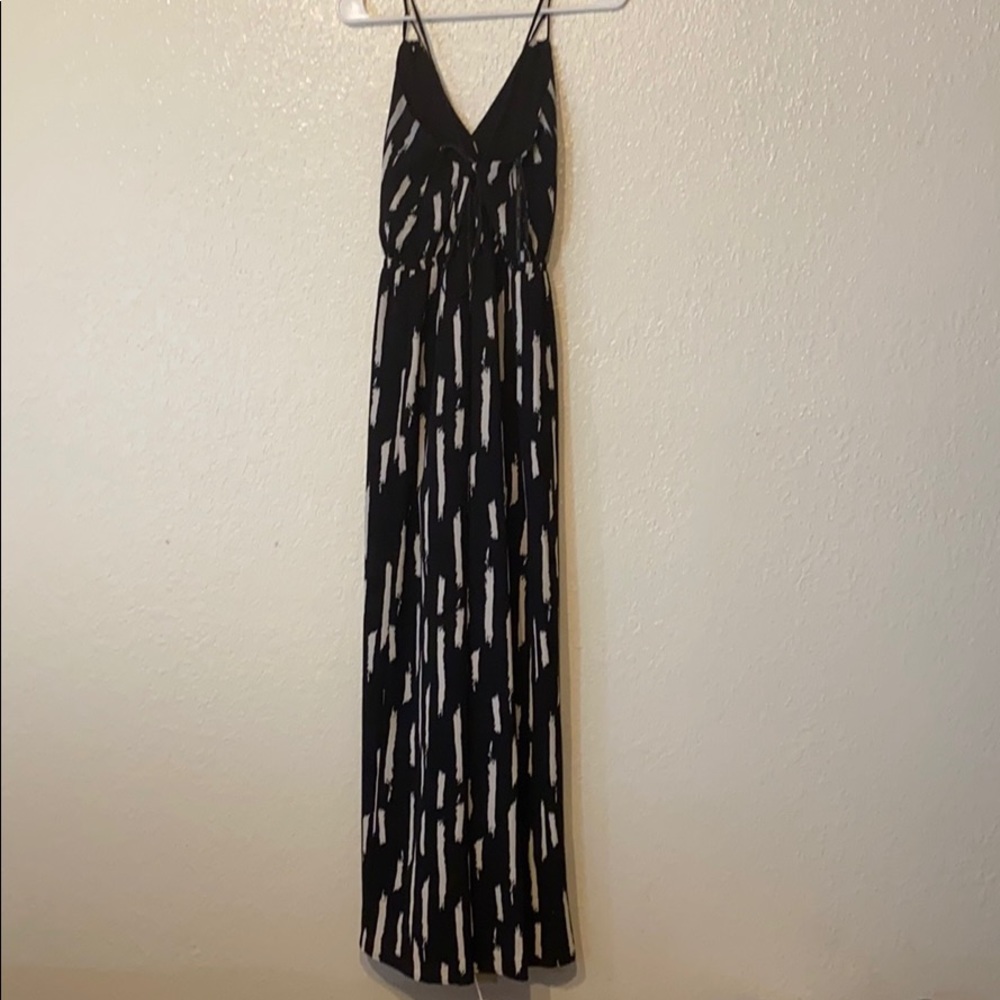 Romper - Picture 2 of 3